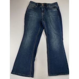 LANE BRYANT TIGHTER TUMMY TECH BOOTCUT JEANS